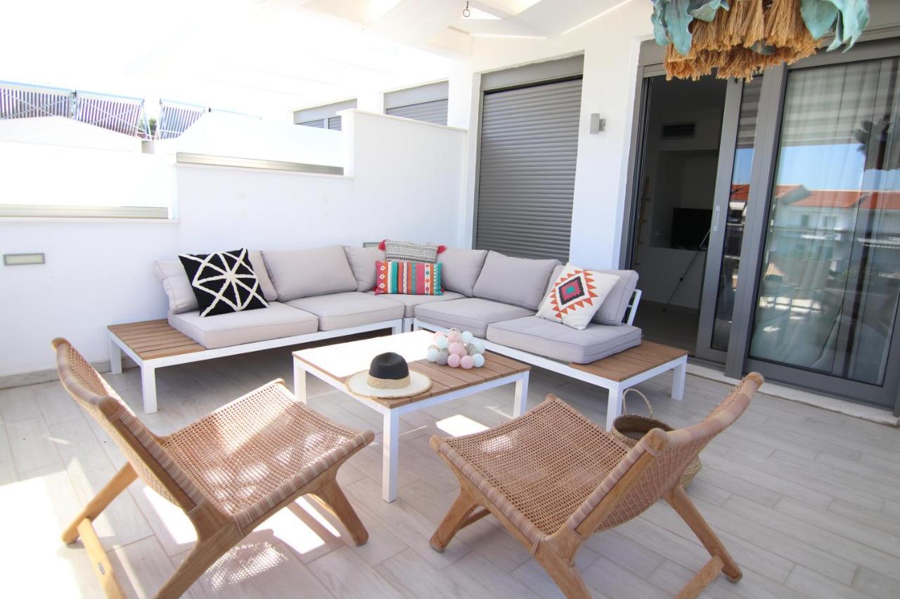 Hanioti Suite Maisonette In Front Of The Sea Exterior foto