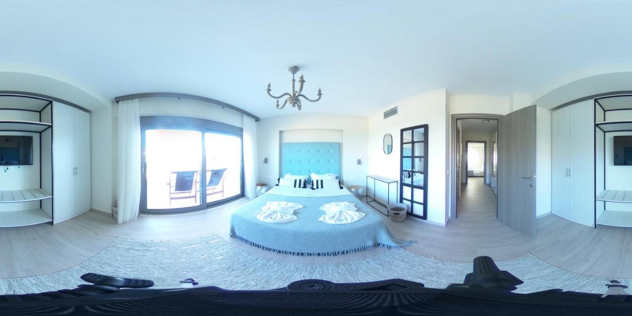 Hanioti Suite Maisonette In Front Of The Sea Exterior foto