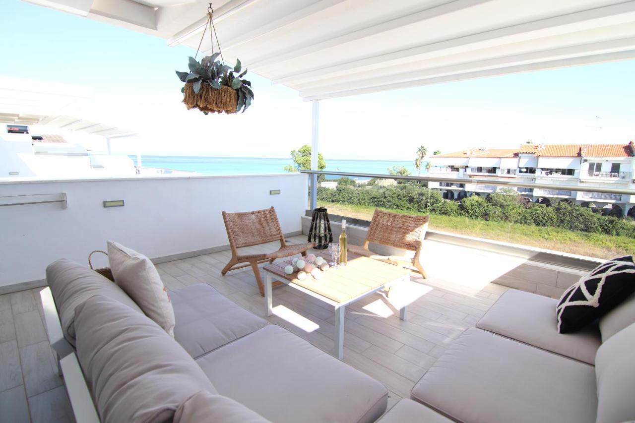 Hanioti Suite Maisonette In Front Of The Sea Exterior foto